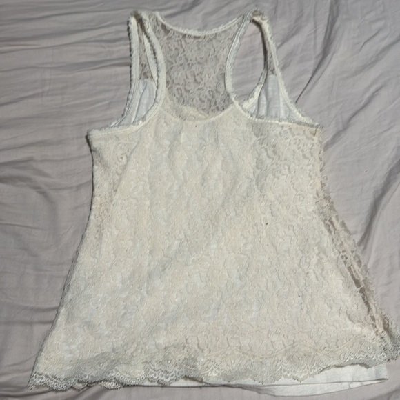 Used abercrombie lace tank - Picture 4 of 4